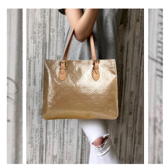 Louis Vuitton Handbags - 💎AUTHENTIC💎 Louis Vuitton Brentwood